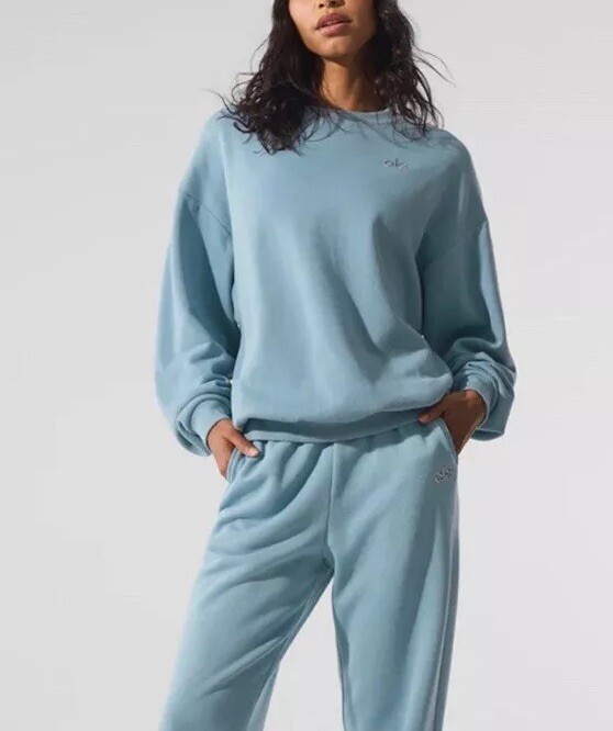 Alo Accolade Crew Neck Pullover NWT Celestial Blue Size M | eBay