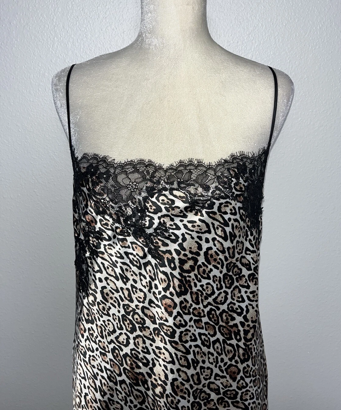UNDERCOVER Victorias Secret mini abito leopardato animale raso pizzo cami slip nuovo M