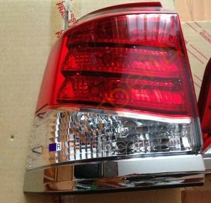 81561-60A40 Toyota Lens & body, rear combination lamp, lh