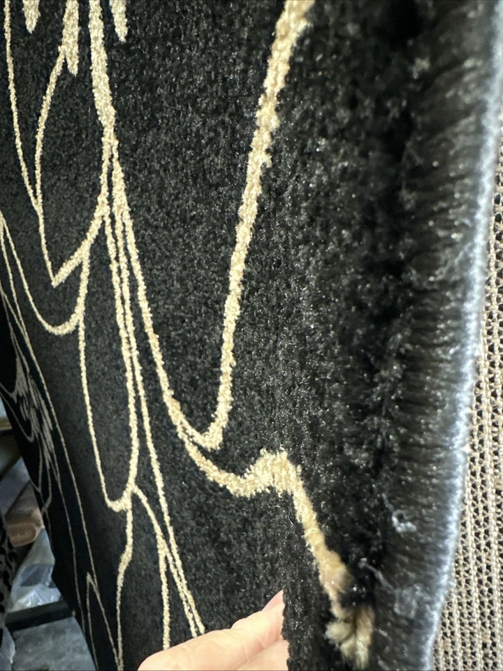 5x8 Area Rug  Very Heavy Pile Browns Tan floral - Image 3 of 3