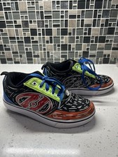 Heelys Pro 20 Prints Youth Size 3 Graffiti-Style Graphics- Wheeled Skate Shoes
