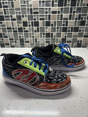 Heelys Pro 20 Prints Youth Size 3 Graffiti-Style Graphics- Wheeled Skate Shoes