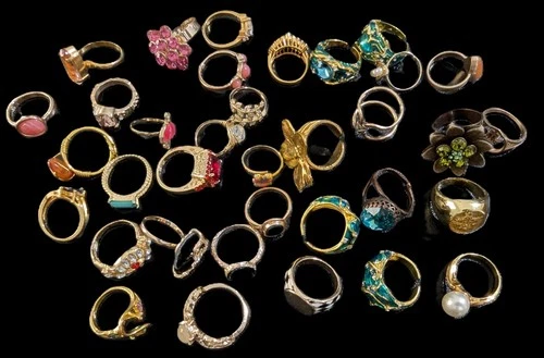 Vintage and Modern Estate Costume Jewelry LOT 35 RINGS ALL Wearable