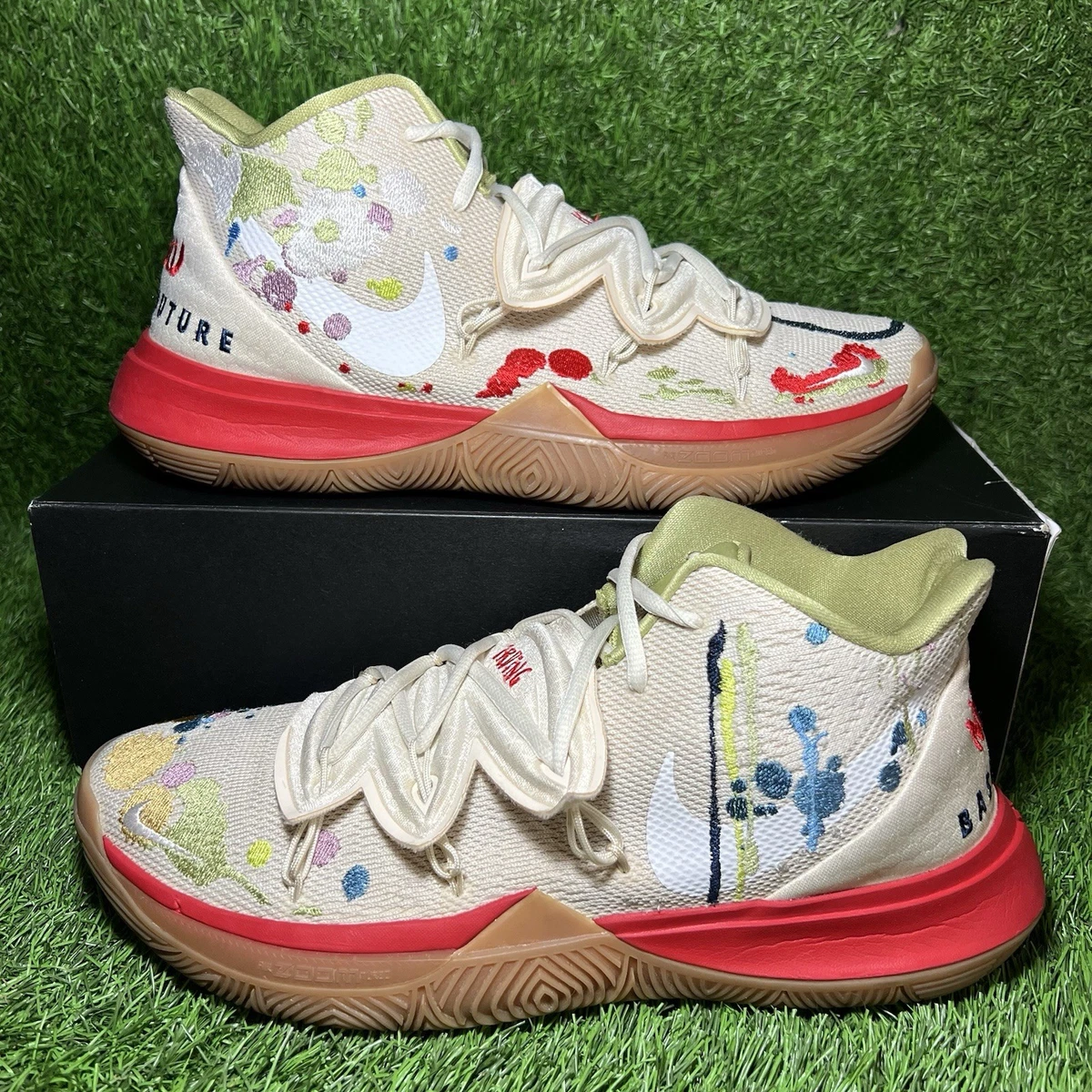 Preços baixos em Nike Bandulu x Kyrie 5 Embroidered Splatters | eBay