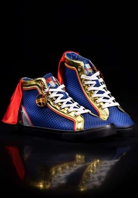 Marvel Studios Thor Love & Thunder   Rare Official Marvel Collectible Shoes BNWT