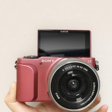 SONY Alpha NEX-3N 16.1MP Mirrorless Digital Camera w/ 16-50mm Lens Pink 90 New
