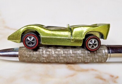 HOT WHEELS 1969 REDLINE MCLAREN M6A U.S. LIME YELLOW Awesome