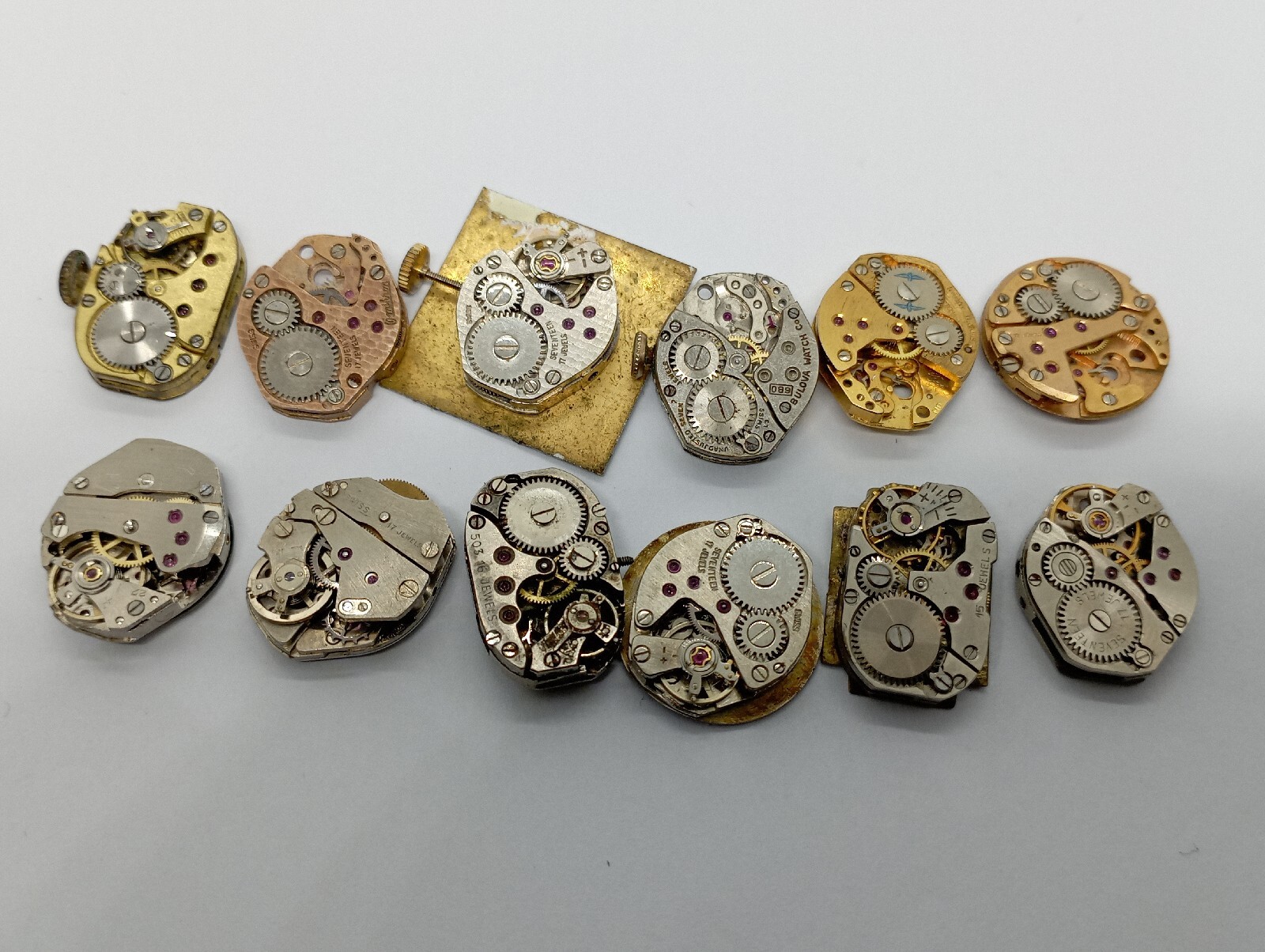 Tank Watch Movement VINTAGE Huge Lot Of Women Military Watch Movements Tank Sold For Parts ...