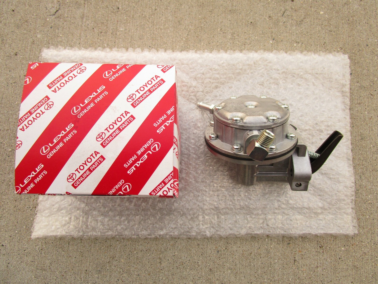 72 77 TOYOTA LAND CRUISER FJ40 FJ45 FJ55 1F 2F MECHANICAL FUEL PUMP