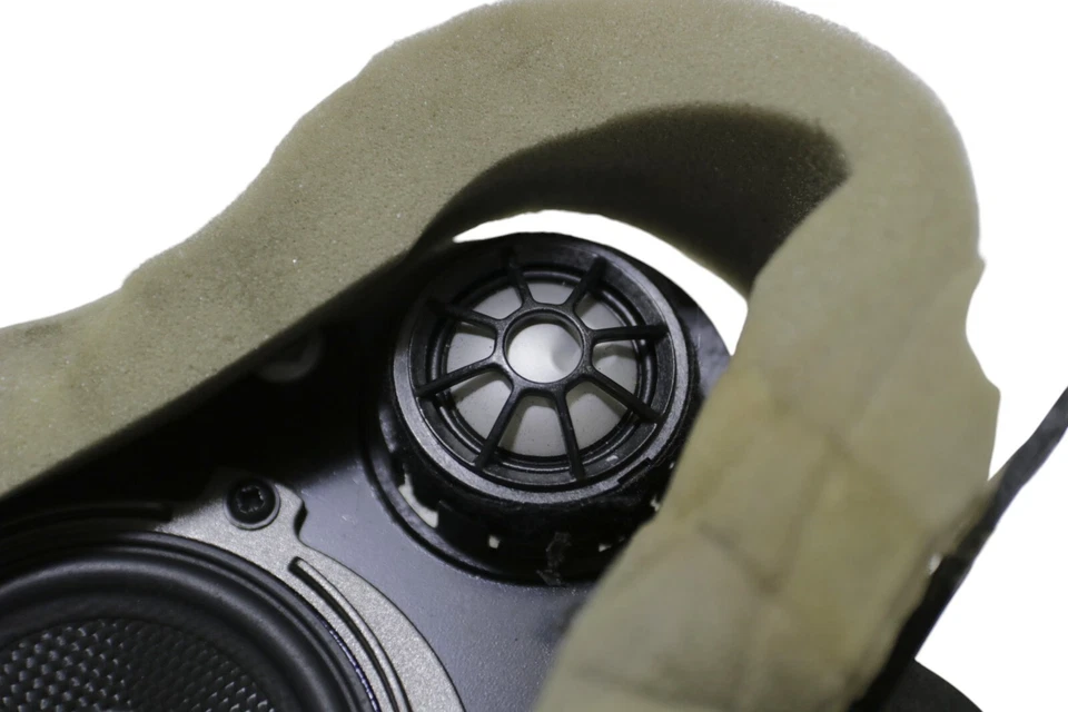 McLaren 720S Coupe Rear Right Side Speaker & Tweeter Box 2018 - 2023 OEM - Image 4 of 4