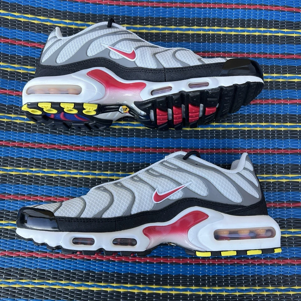 Nike Air Max Plus Photon Dust Particle Grey DM0032-002 Size 8 Men - Image 2 of 4