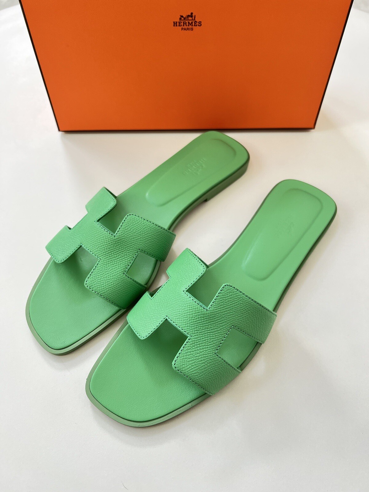 HERMES H ORAN VERT POMME EPSOM LEATHER GREEN SANDALS MULE SHOES SLIDES 36.5  | eBay