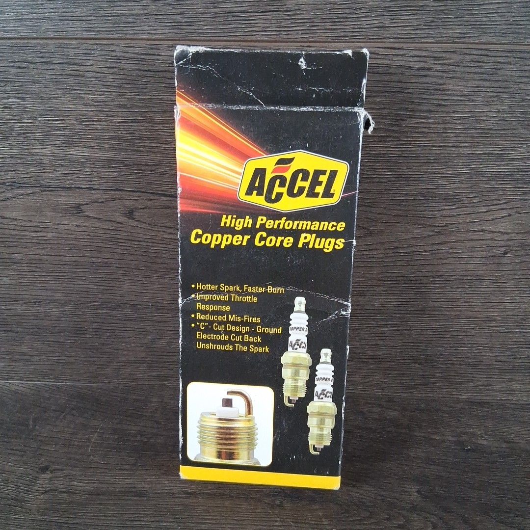 Accel 8196 ACCEL HP Copper Spark Plug Lot Of 7 Plug No. 526