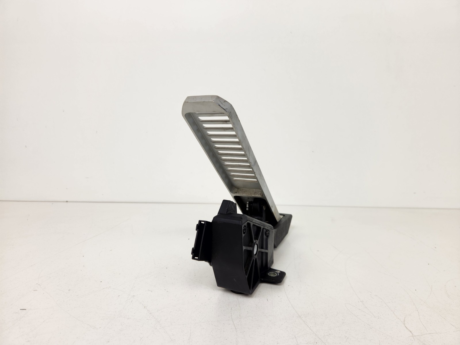 McLaren MP4-12C 2012-2014 Accelerator pedal