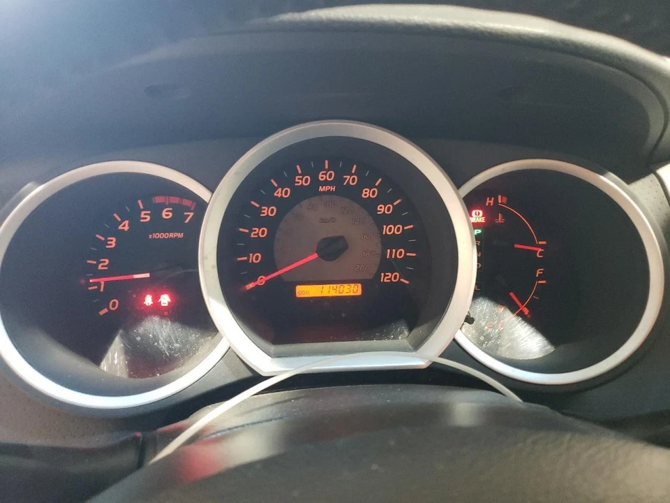 Used Right Sun Visor fits: 2009 Toyota Tacoma Extended Cab R. Base w/sliding ext Foto 2 de 4