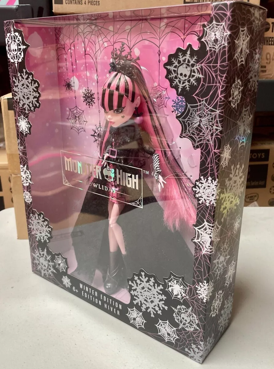 Monster High Howliday Draculaura Doll, Collectible Winter Edition, Pink &  Black Gown