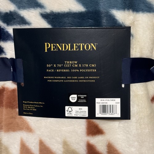 Pendleton Peak Canyon Double Sided Faux Fur Throw Blanket Southwest Cream Blue - Picture 8 of 11
