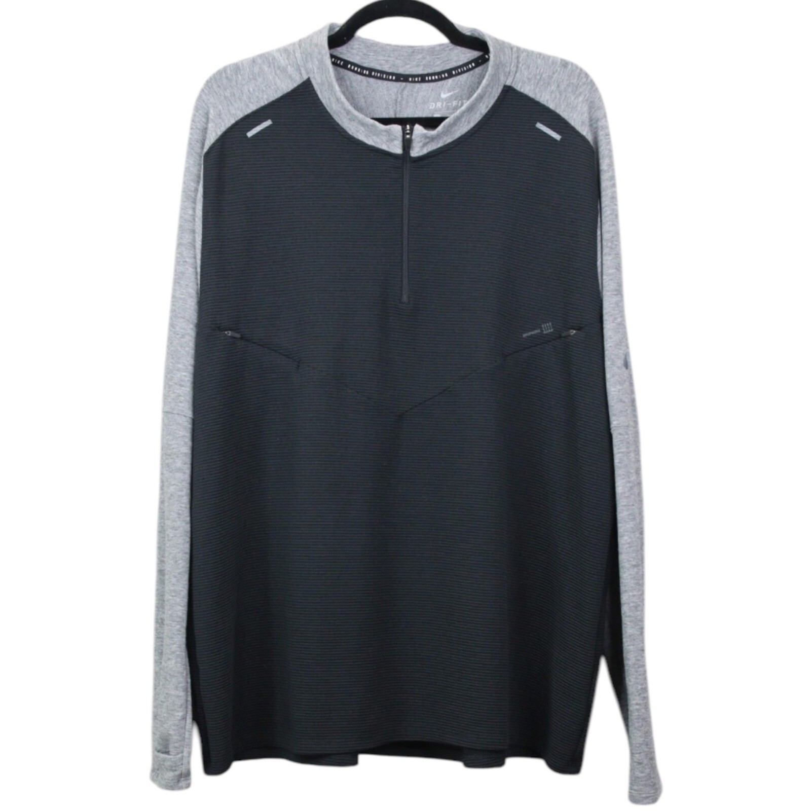 SACAI X NIKE NIKE Pinnacle Run Division Giacca da Corsa Uomo Taglia XXL Grigio Nero DA0438 010