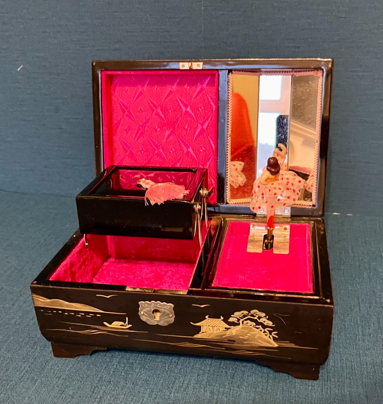 Vintage Japanese Musical Jewellery Box Ebonised Dancer Mirror Key  Working image 4