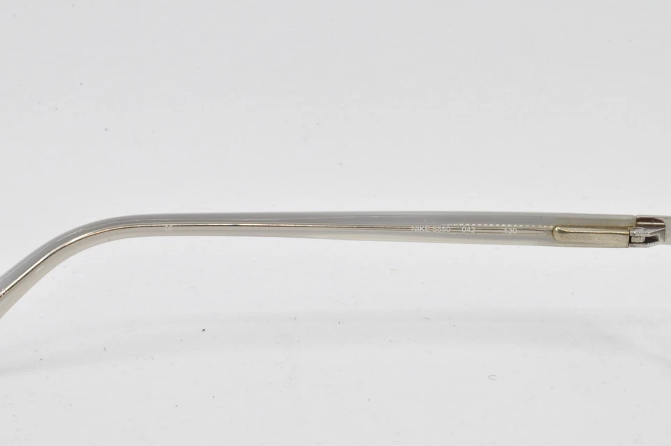 Gafas Nike 5550 042 acero blanco, talla 47-17-130 Foto 4 de 4