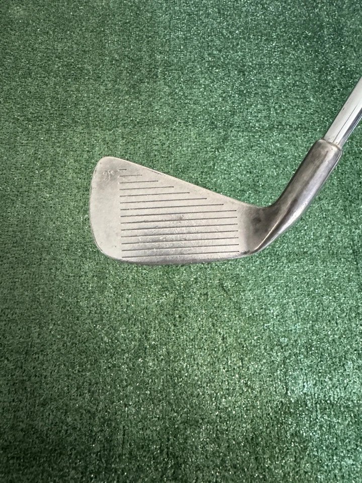 Tommy Armour 845s Silver Scot RH 3, 4, 6, 9, PW Set - Image 2 of 4