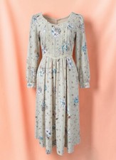 70 s Cottagecore Dress Floral Lace Prairie Midi Gunne Sax Inspired Size 6 USA