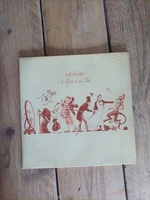 Genesis - A Trick Of The Tail  FRANCE  1976  LP NM Gatefold, plus franz. Texte  