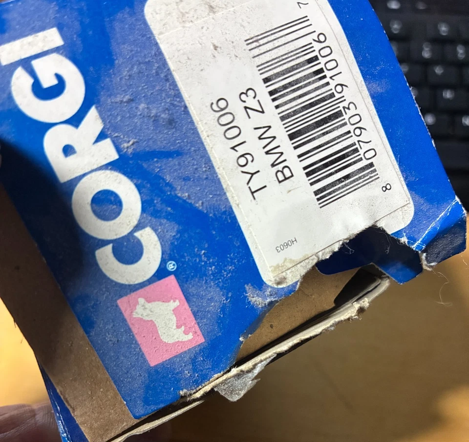 2003 Corgi 1/43 Scale Diecast TY91006 - BMW Z3 - Met. Blue. Free Shipping - Image 4 of 4