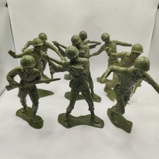 Vintage 1960's Louis Marx Co Toy Soldier Lot Of 9 Figures Green WWII Army Men US