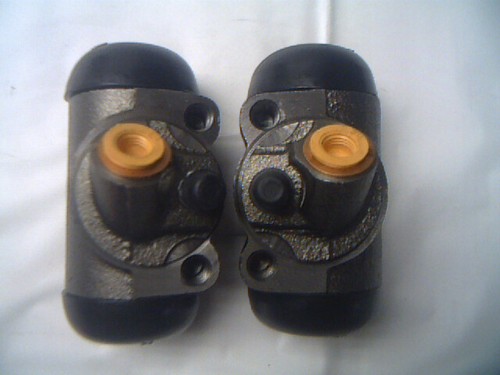 OAS Rear Wheel Cylinder Pair For 1964-1972 Ford Mustang | 29/32 Bore, 5 Lug
