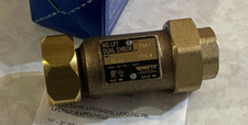 Watts 0792066 Dual Check Valve LF7-10-U2 Backflow Preventer 1-1/4" MTSF 1" UNPTF