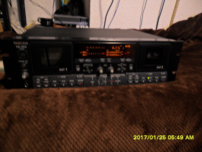 TASCAM DA-302 DUAL DIGITAL AUDIO TAPE DAT RECORDER - EXCELLENT