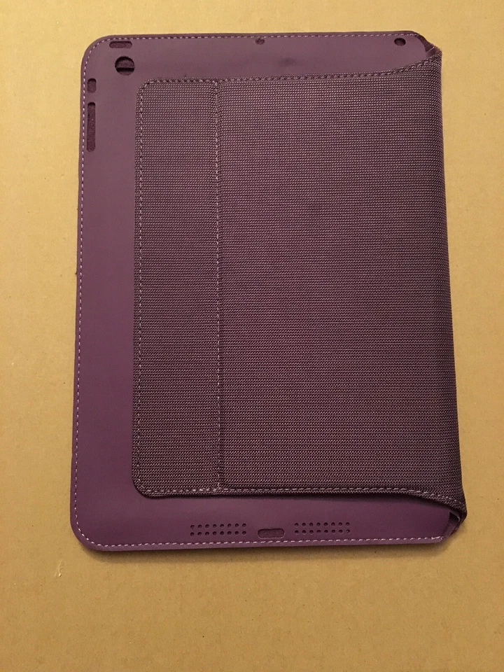 G SOLO CLASSIC SLIM CASE FOR IPAD AIR AND IPAD 5TH GENERATION PURPLE COLOR - Image 2 of 4