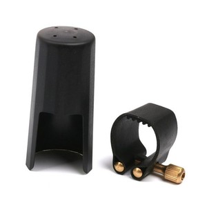 Plastic-clarinets-Nozzle-cap-with-PU-ligature-Black-A7O5