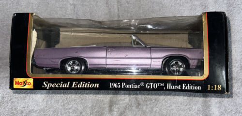 Maisto Special Edition 1965 Pontiac GTO Convert. Hurst Edition Lavender/White - Afbeelding 1 van 10