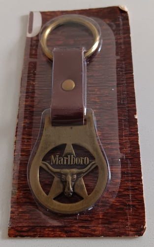 Porte-clés Marlboro cuir et laiton corne longue logo anneau breloque clé vintage scellé