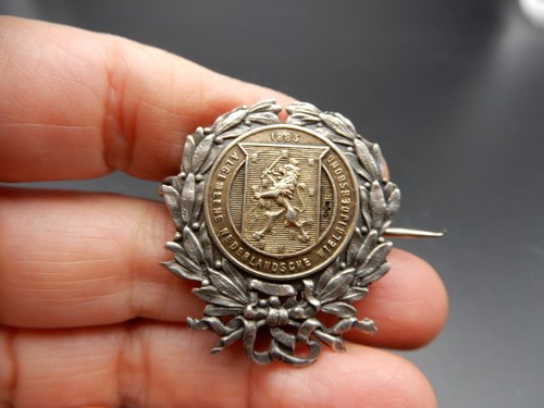 Broche Ancienne Deux Colombes Sur Nid – Bijou Métal Argenté, Style Romantique