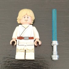 LEGO Star Wars Minifigure Luke Skywalker avec sabre laser.