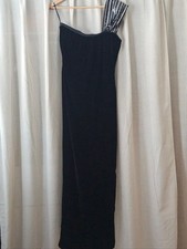 Valentino Boutique Black Velvet One Shoulder Evening Gown Sequin Strap Italy US4
