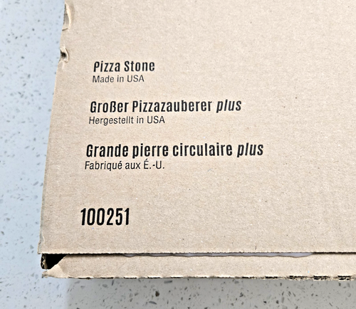 White box with green text reading “GroBer Pizzaburger plus,” black text “100251,” and “Made in U.S.A.”
