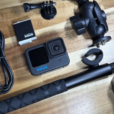 GoPro Hero10 Black Hero 10 ADVENTURE Bundle (7) | eBay