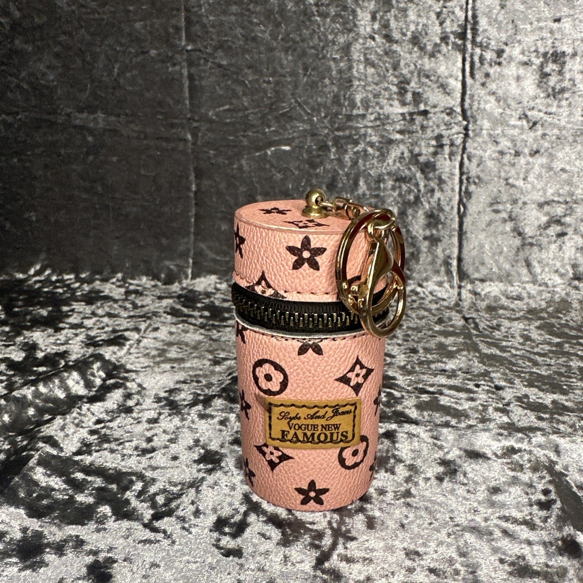 Vogue New Famous Pink Monogram Cylindrical Zippered lipstick Case