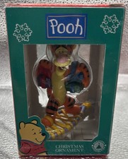 Disney Winnie The Pooh Tigger On Snowshoe w/ Gifts Ornament