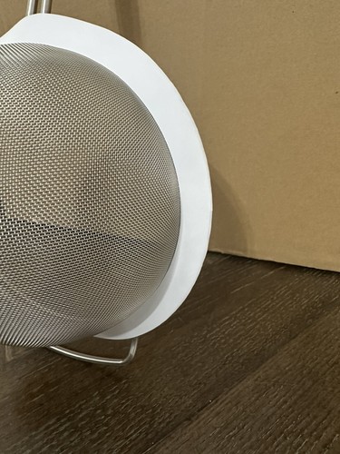 Rösle Stainless Steel Round Handle Kitchen Strainer, Fine Mesh, 7.9 Inch - Picture 5 of 12