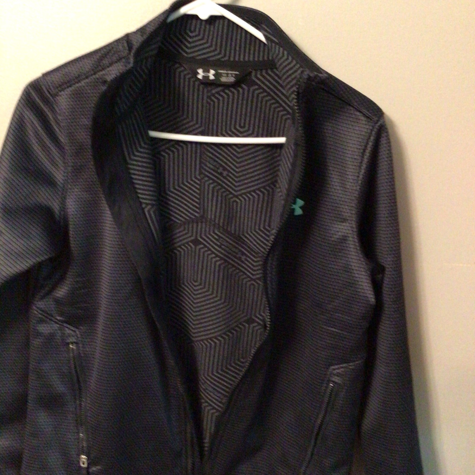 Picture 2 of 3