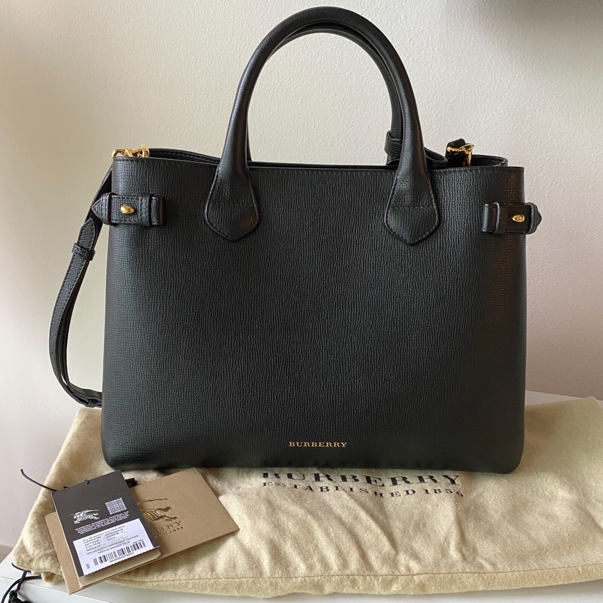 Burberry shoulder leather bag medium black in a new