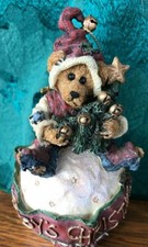 BOYDS BEARSTONE CHRISTMAS ORNAMENT - BABY'S CHRISTMAS - DATED 1998
