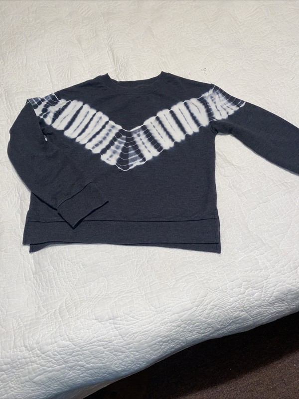 More than magic sz L  10/12 tye dye sweatshirt crew neck navy and white