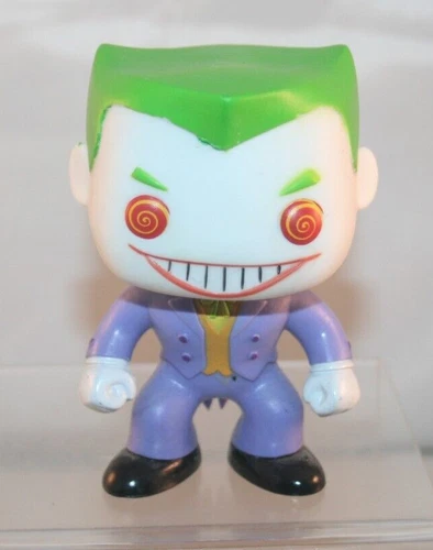 Funko Pop! Heroes - DC Universe - The Joker - #06 - OOB