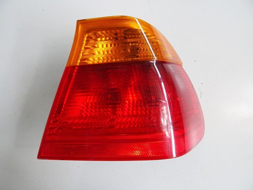 org. BMW 3er E46 Rückleuchte Rücklicht Heckleuchte rechts 8364922